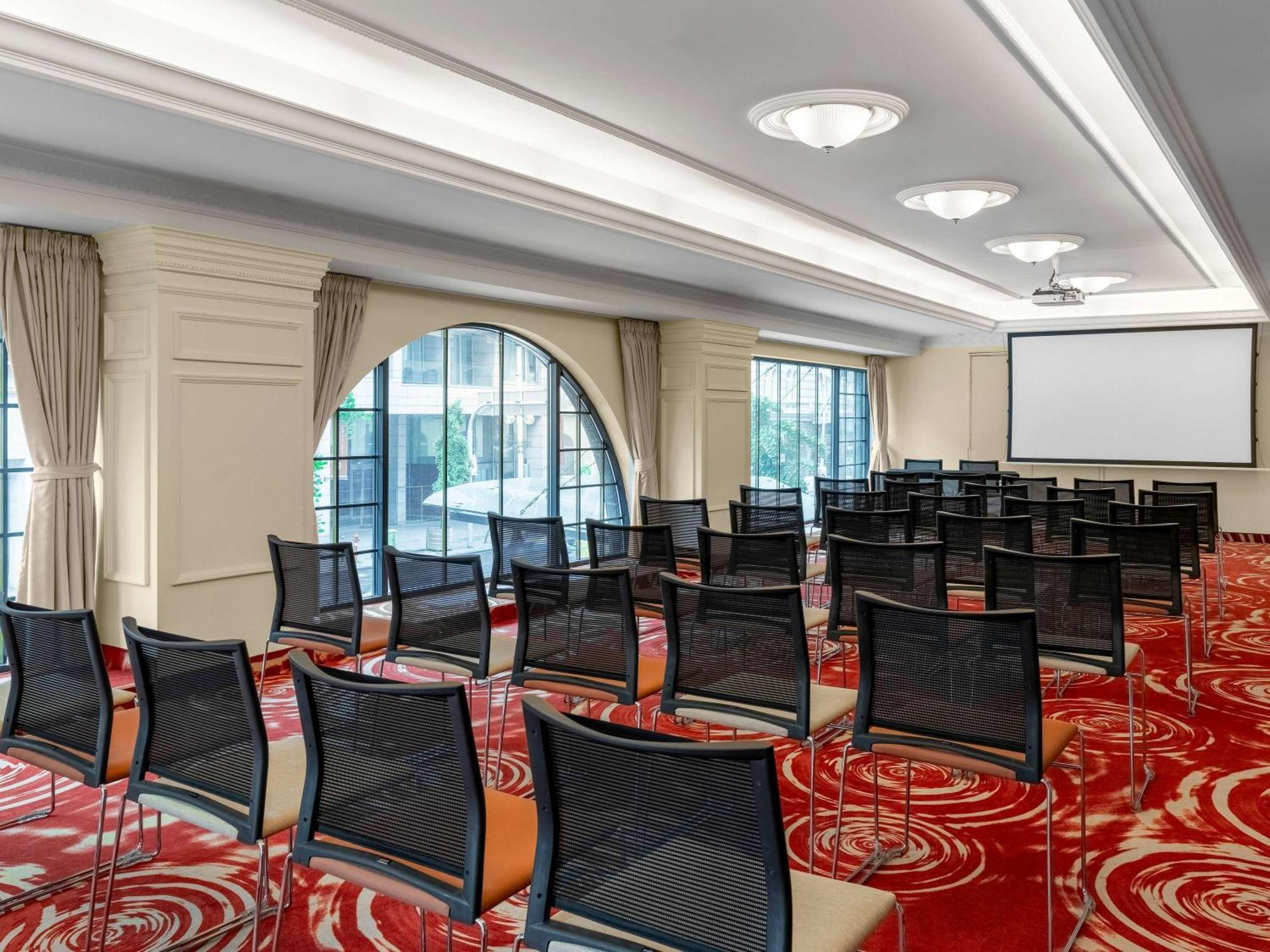 Moevenpick Hotel Budapest Centre Βουδαπέστη Εξωτερικό φωτογραφία