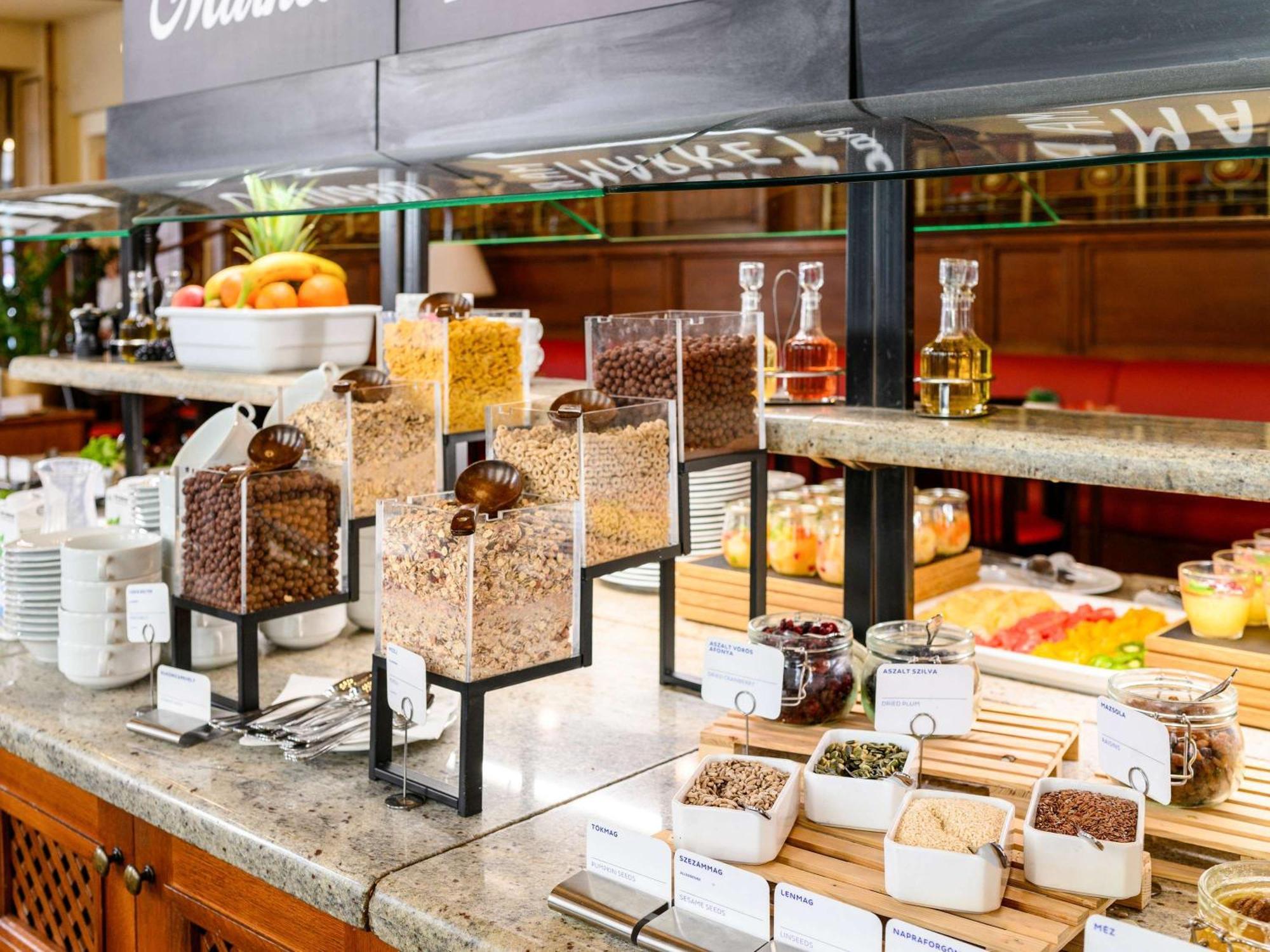 Moevenpick Hotel Budapest Centre Βουδαπέστη Εξωτερικό φωτογραφία